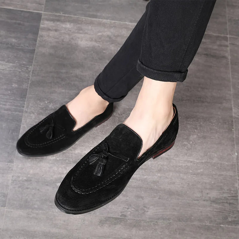 Fashion Men's Casual Shoes Suede Leather Slip-on Mens Trendy Tassels Classic Loafers Moccasins Men Party Wedding Driving Flats