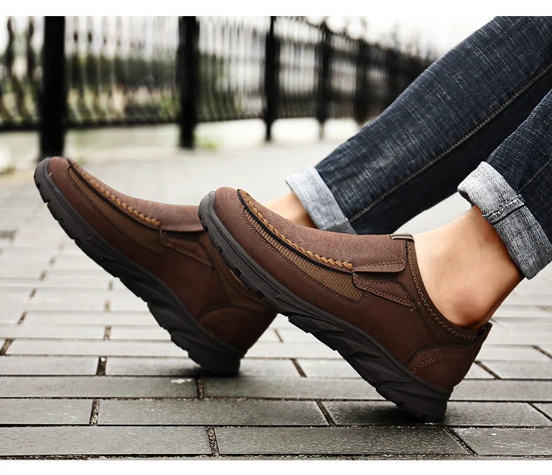 Men Casual Shoes Breathable Loafers Sneakers 2023 New Fashion Comfortable Flat Handmade Retro Leisure Loafers Shoes Men Shoes