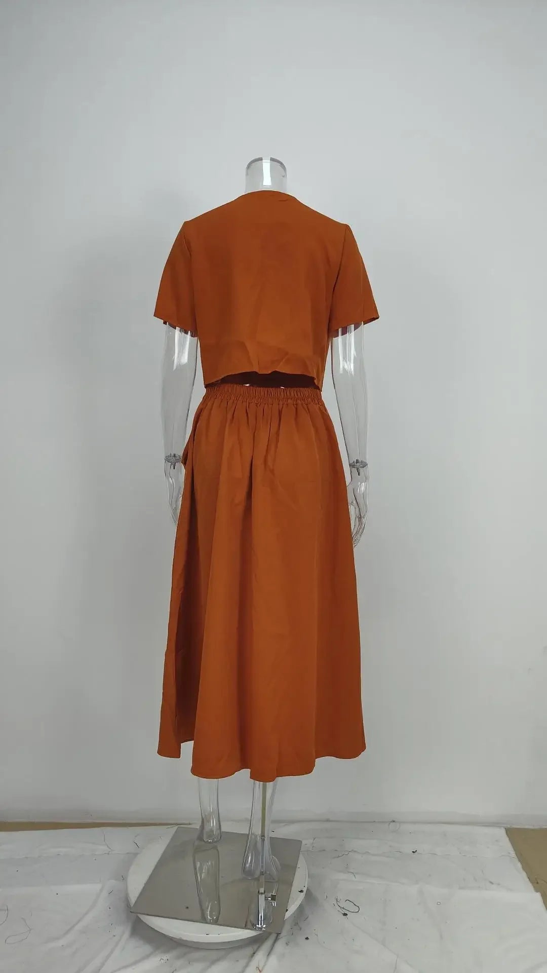Elegant Solid Color Short Sleeve Women's Set Spring Lazy Style Fashionable Casual Skirt And Top Ensemble from Mainland China