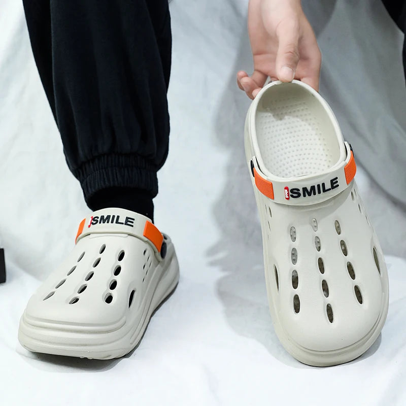 Fashion Men's Beach Sandals Outdoor Clogs Comfortable Indoor Slippers Men Casual Shoes Home Garden Shoes Mens Beach Slippers