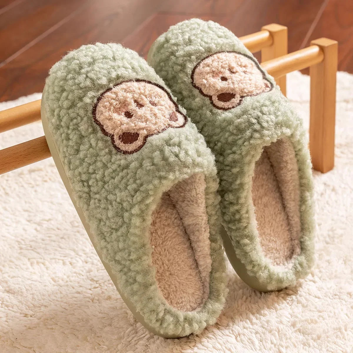 New Women Home Slippers Men Furry Indoor Bedroom Flats Warm Plush Couples Cute Cartoon Bear Winter Floor Slides Non-slip Shoes