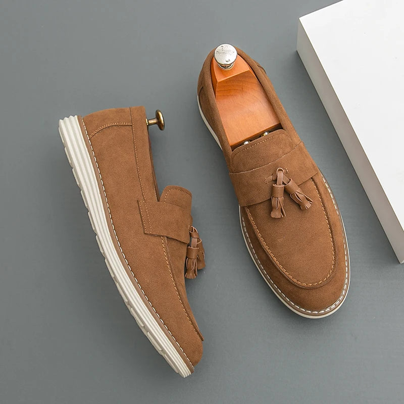 New Fashion Tassel Leather Men Shoes Slip On Loafers Classic Patchwork Suede Dress Shoes Man Daily Wedding Party Shoes for Man