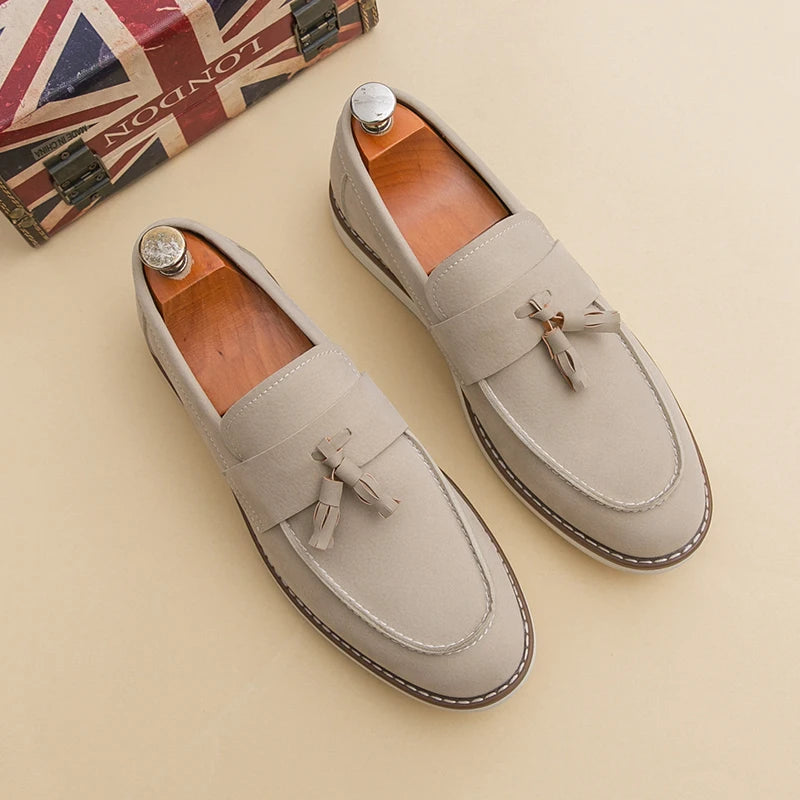 New Fashion Tassel Leather Men Shoes Slip On Loafers Classic Patchwork Suede Dress Shoes Man Daily Wedding Party Shoes for Man