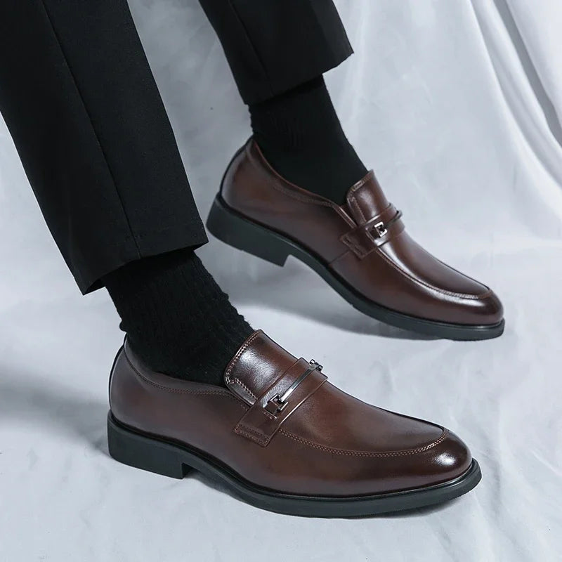 Men 2025 Fashion Loafers Shoes  New Comfy Mens Soft Sole Leather High Quality Style Men Business Thick Bottom Oxford Work Shoes
