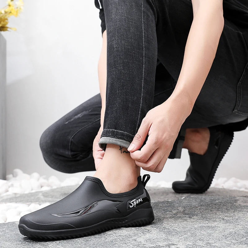 Menanti Slip and Waterproof Shoeskitchen Work Shoes,men's Labor Protection Shoes,rain Shoes,versatile for Wearing on The Outside