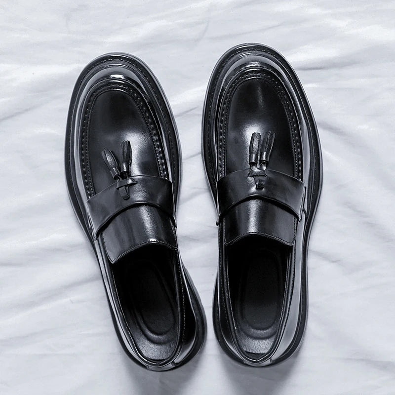 Brand Luxury Tassel Loafers Dress Shoes Men Shoes Black British Style Moccasin Thick Bottom Low Heel Business Formal Mens Shoes