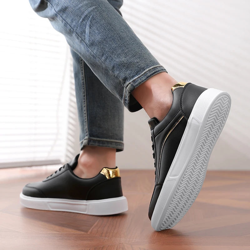 Sneakers Man Flat High-quality Casual Sports Leather Comfortable Walking Shoes Luxury Design Leopard Print Skate Shoes for Men