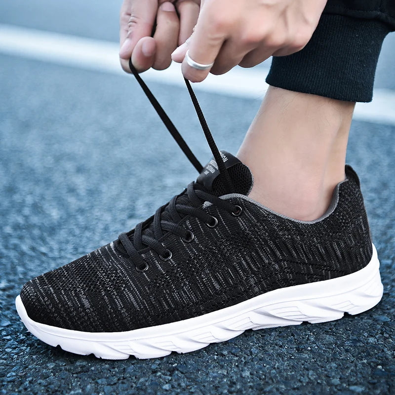 new men's spring and autumn large size breathable casual sports shoes designer flat comfortable lightweight men's shoes