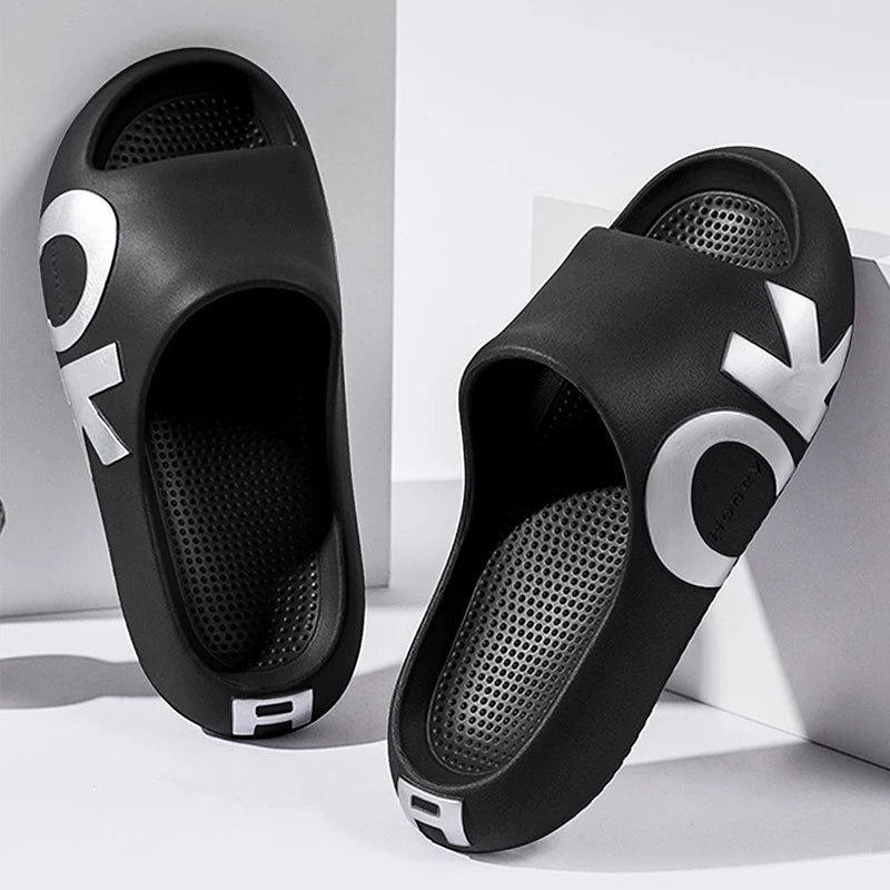 Men's sandals and slippers, printed with letters, casual and fashionable anti slip open toe thick sole slippers, suitable for in