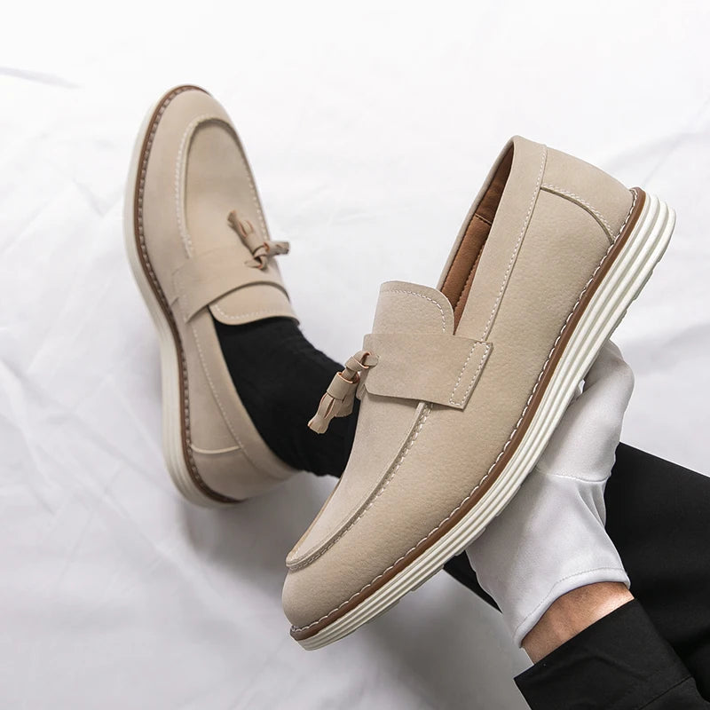 New Fashion Tassel Leather Men Shoes Slip On Loafers Classic Patchwork Suede Dress Shoes Man Daily Wedding Party Shoes for Man