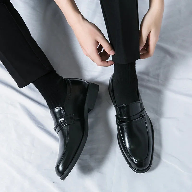 Men 2025 Fashion Loafers Shoes  New Comfy Mens Soft Sole Leather High Quality Style Men Business Thick Bottom Oxford Work Shoes
