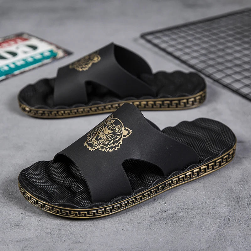 Summer Fashion EVA Men's Slippers Outdoor Lightweight Man Beach Shoes Soft Bottom Indoor Home Slippers Non-Slip Bathroom Slides