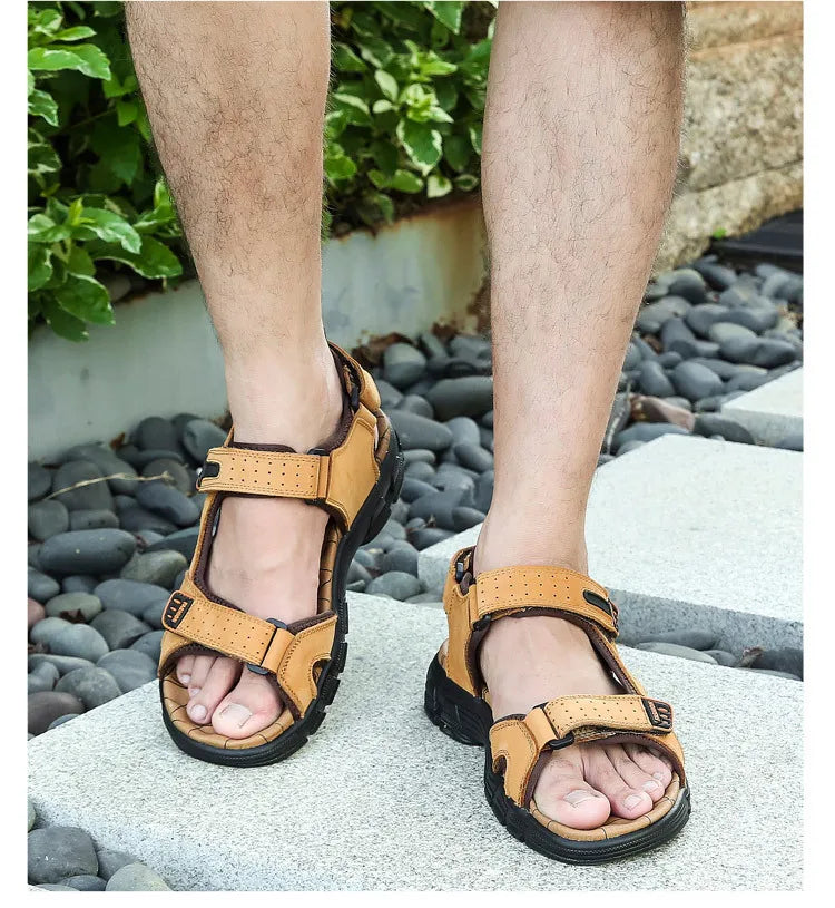 Designers Men's Sandals Luxury Genuine Leather Men's Sandals   High Quality Soft Casual Sandals for Men Beach Hiking Men's Shoes
