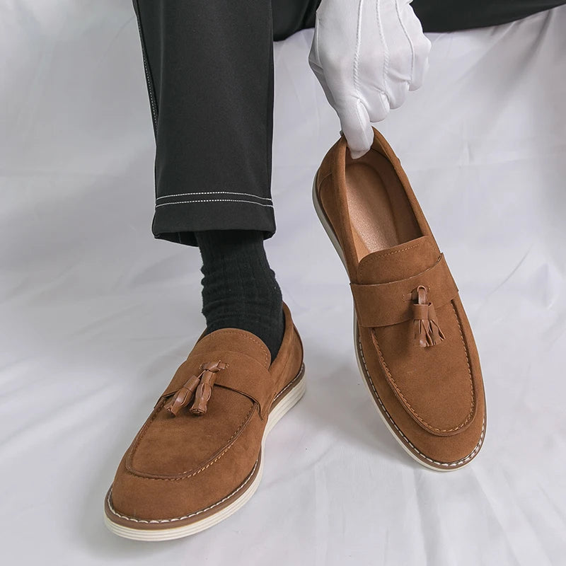 New Fashion Tassel Leather Men Shoes Slip On Loafers Classic Patchwork Suede Dress Shoes Man Daily Wedding Party Shoes for Man