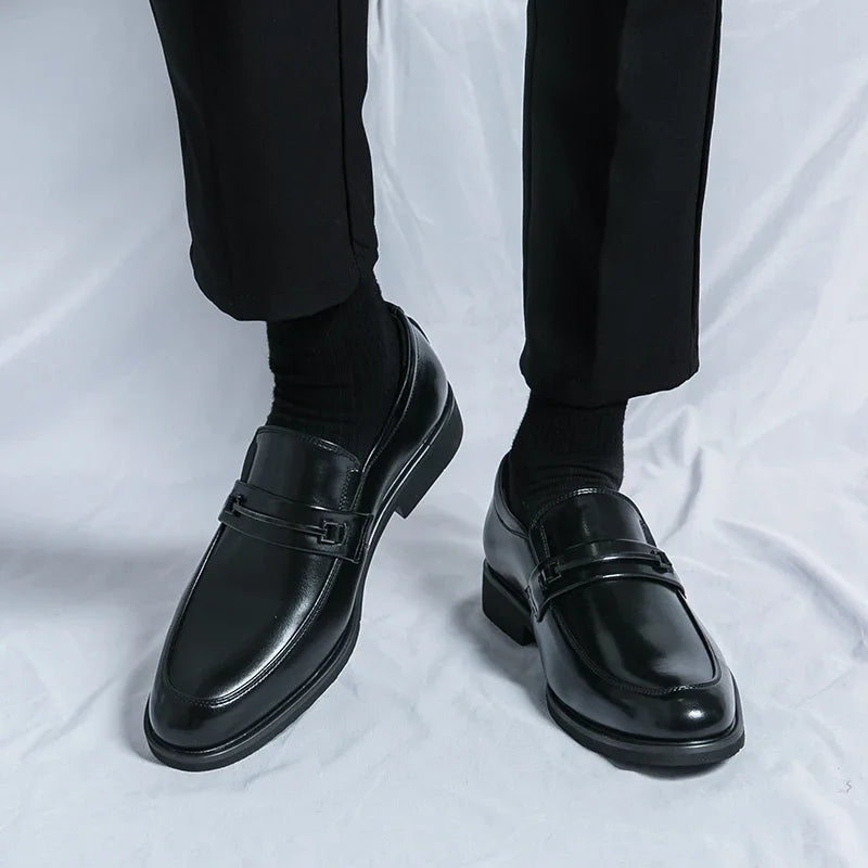 Men 2025 Fashion Loafers Shoes  New Comfy Mens Soft Sole Leather High Quality Style Men Business Thick Bottom Oxford Work Shoes