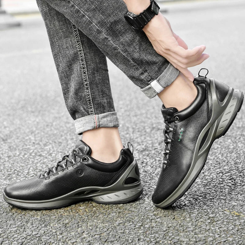 Fashion Men Shoes Men Genuine Leather Shoes Casual Lace-up Shoes Breathable Fashion Sneakers 2022 New
