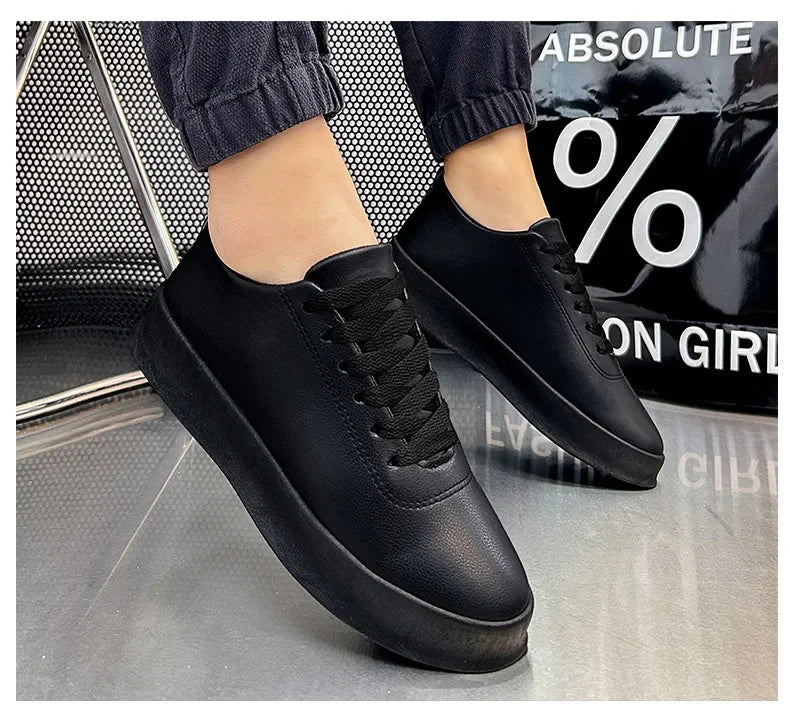 Spring/Summer Men's Shoes  New Style Feet Skateboard Small Black Lazy Shoes Casual Lightweight Sports Lace up Shoes