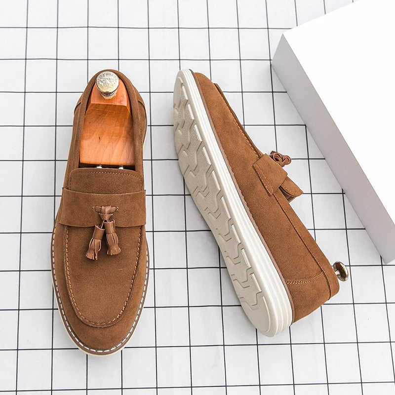 New Fashion Tassel Leather Men Shoes Slip On Loafers Classic Patchwork Suede Dress Shoes Man Daily Wedding Party Shoes for Man
