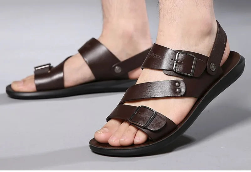 Summer Comfortable Men's Sandals 2025 Fashion Slippers Beach for Male Leather Shoes Open Toe Casual Mens Sandals zapatos hombre