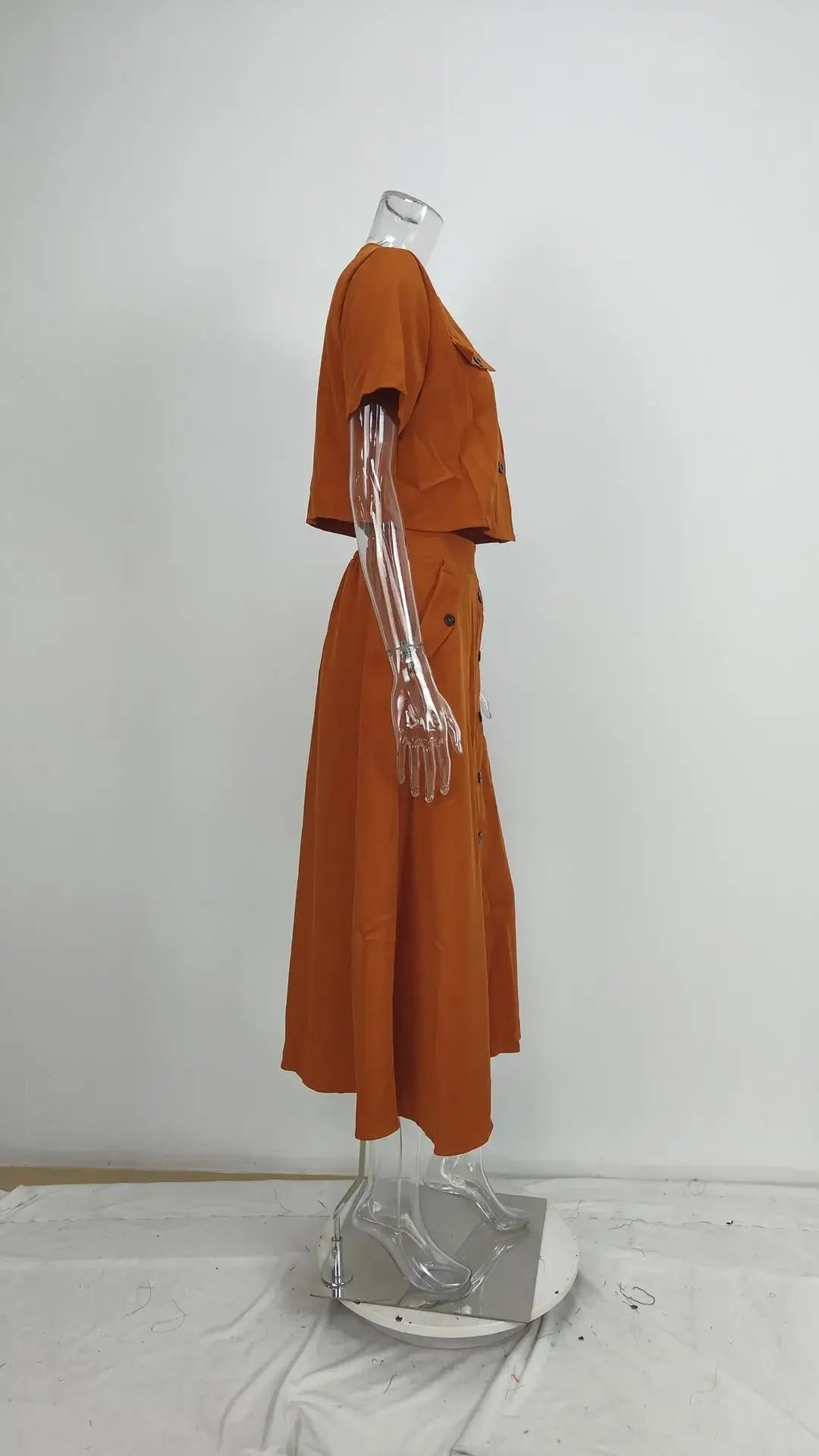 Elegant Solid Color Short Sleeve Women's Set Spring Lazy Style Fashionable Casual Skirt And Top Ensemble from Mainland China