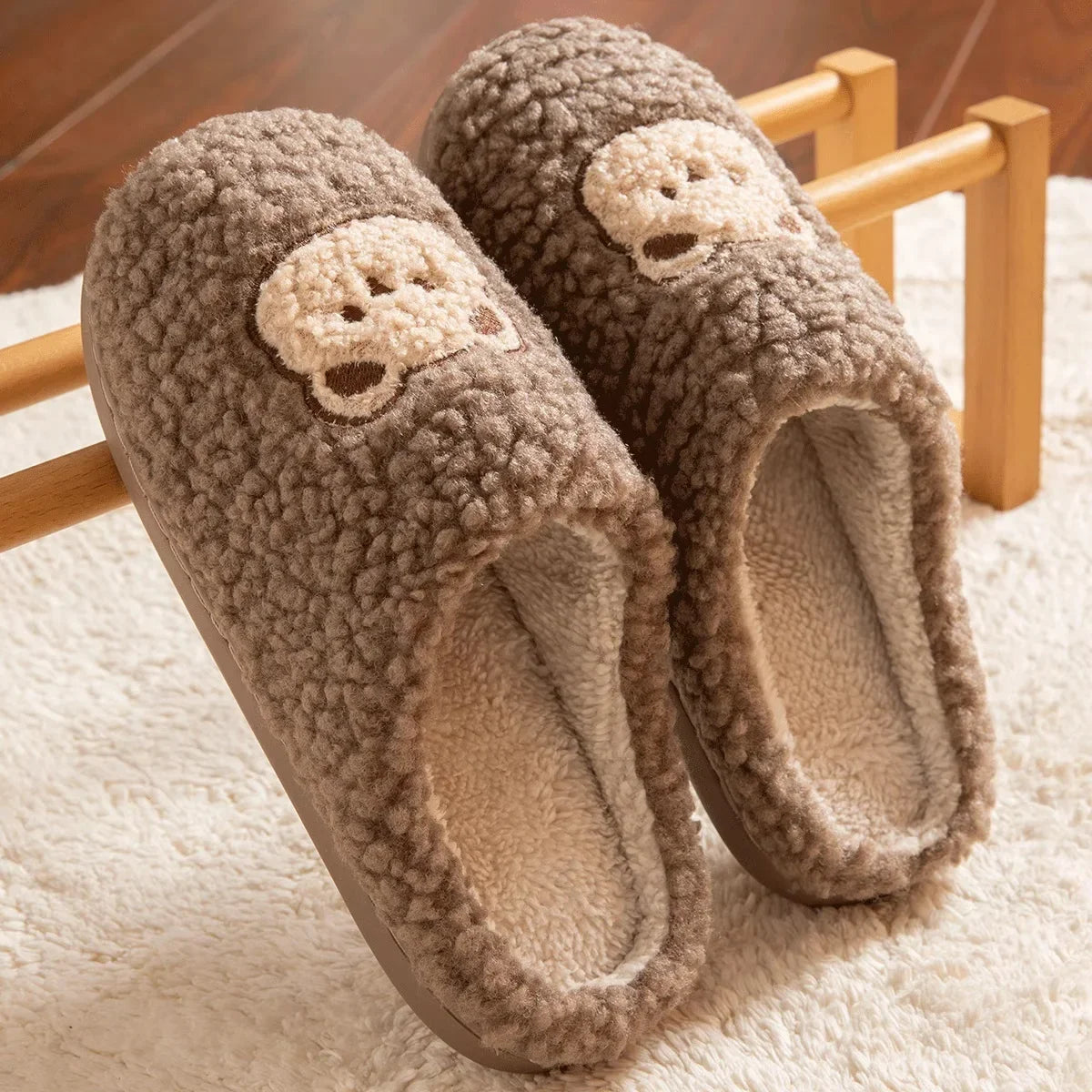 New Women Home Slippers Men Furry Indoor Bedroom Flats Warm Plush Couples Cute Cartoon Bear Winter Floor Slides Non-slip Shoes