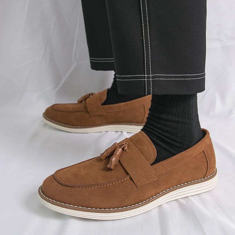 New Fashion Tassel Leather Men Shoes Slip On Loafers Classic Patchwork Suede Dress Shoes Man Daily Wedding Party Shoes for Man