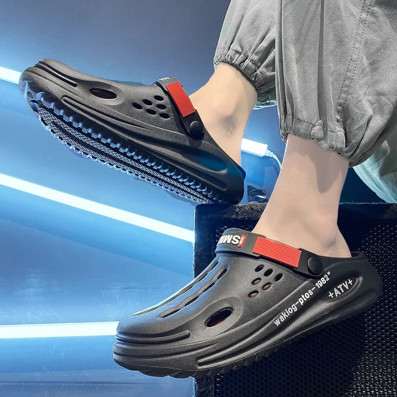 Fashion Men's Beach Sandals Outdoor Clogs Comfortable Indoor Slippers Men Casual Shoes Home Garden Shoes Mens Beach Slippers