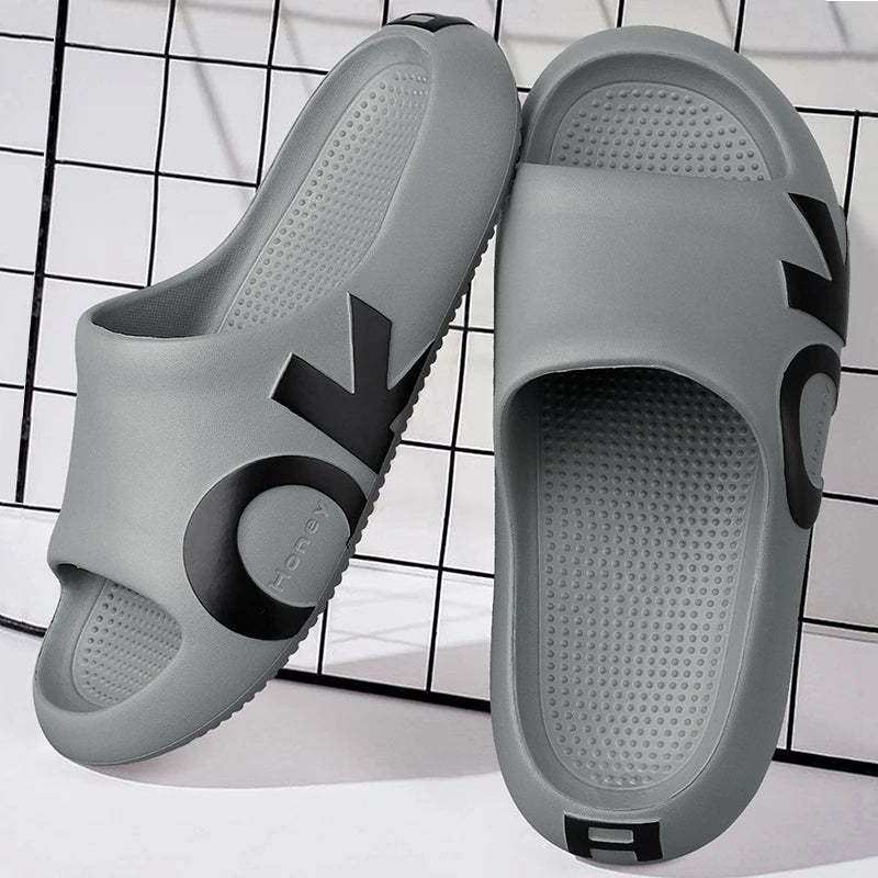 Men's sandals and slippers, printed with letters, casual and fashionable anti slip open toe thick sole slippers, suitable for in