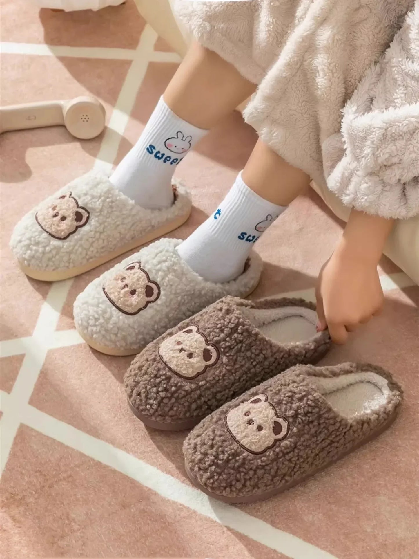New Women Home Slippers Men Furry Indoor Bedroom Flats Warm Plush Couples Cute Cartoon Bear Winter Floor Slides Non-slip Shoes