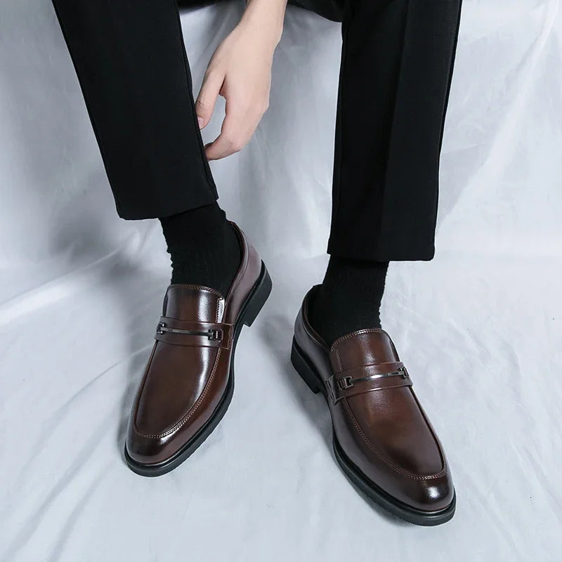 Men 2025 Fashion Loafers Shoes  New Comfy Mens Soft Sole Leather High Quality Style Men Business Thick Bottom Oxford Work Shoes