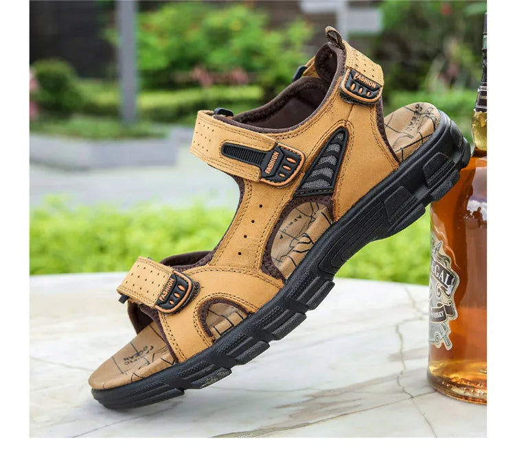Designers Men's Sandals Luxury Genuine Leather Men's Sandals   High Quality Soft Casual Sandals for Men Beach Hiking Men's Shoes