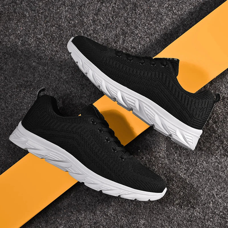 new men's spring and autumn large size breathable casual sports shoes designer flat comfortable lightweight men's shoes