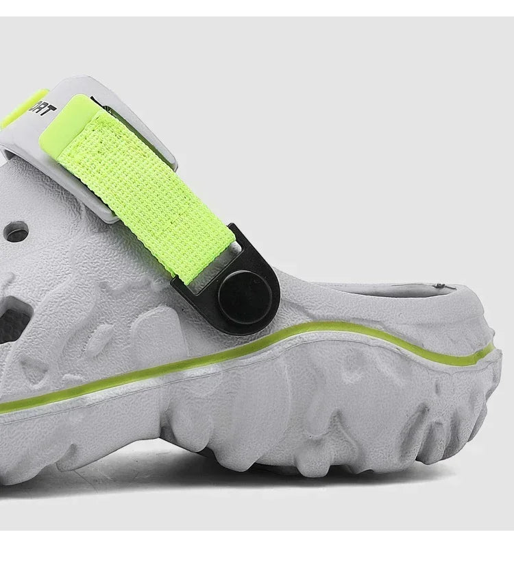 Big Size 47 Summer Men Slippers Fashion Outdoor Garden Clogs Men Hole Shoes Casual Shoes Water Shoes Comfort Home Soft Slippers