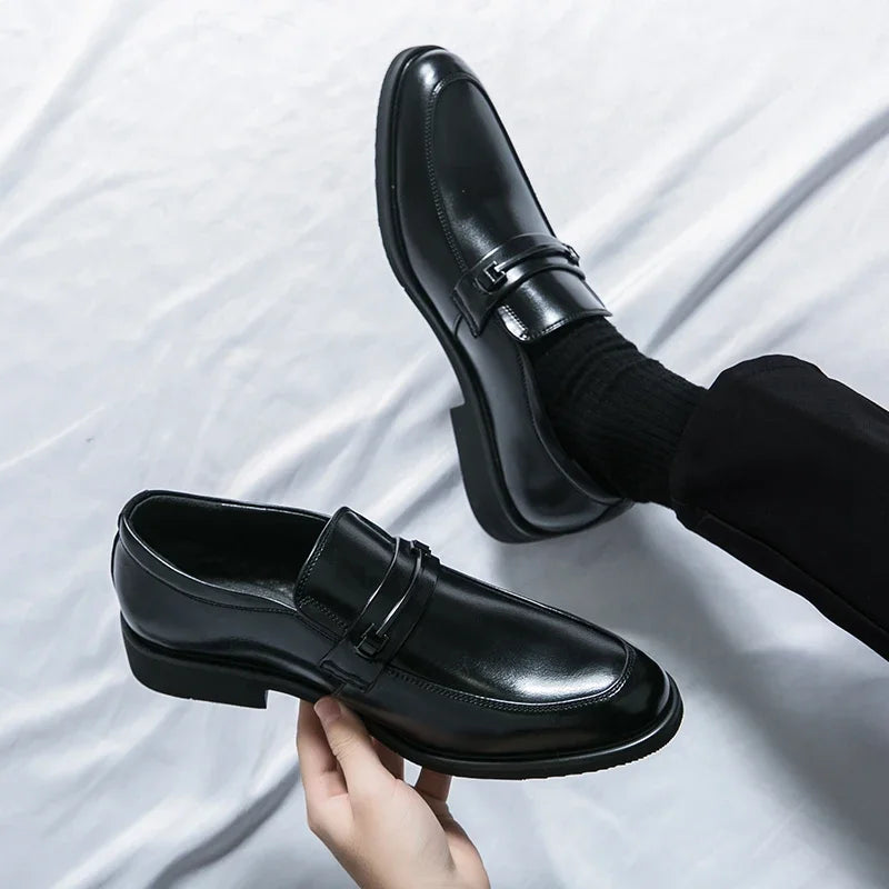 Men 2025 Fashion Loafers Shoes  New Comfy Mens Soft Sole Leather High Quality Style Men Business Thick Bottom Oxford Work Shoes