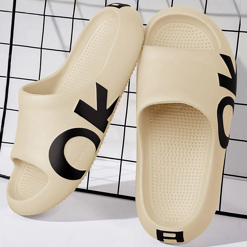 Men's sandals and slippers, printed with letters, casual and fashionable anti slip open toe thick sole slippers, suitable for in