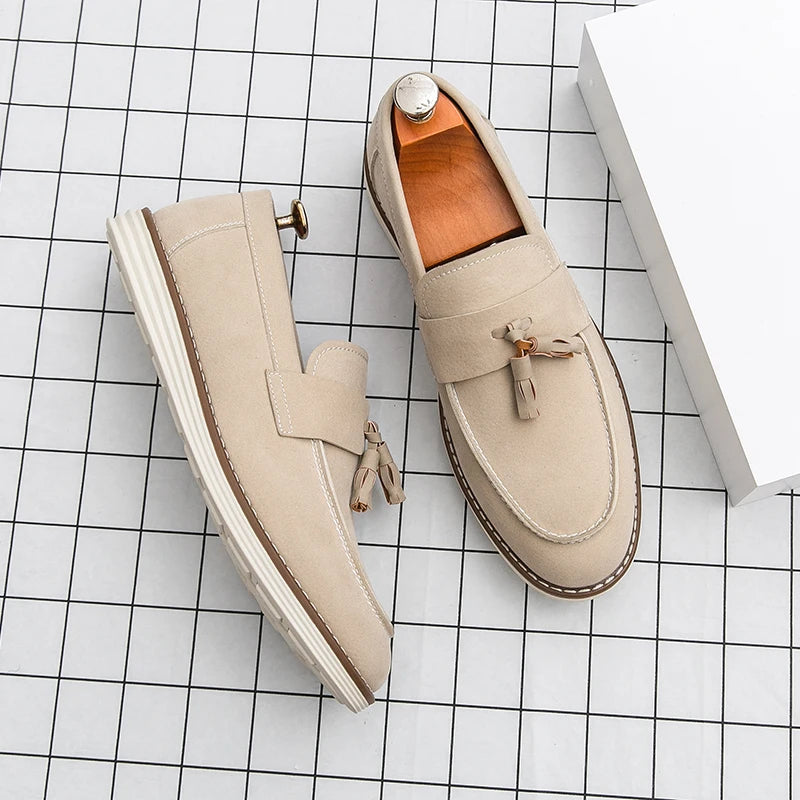 New Fashion Tassel Leather Men Shoes Slip On Loafers Classic Patchwork Suede Dress Shoes Man Daily Wedding Party Shoes for Man