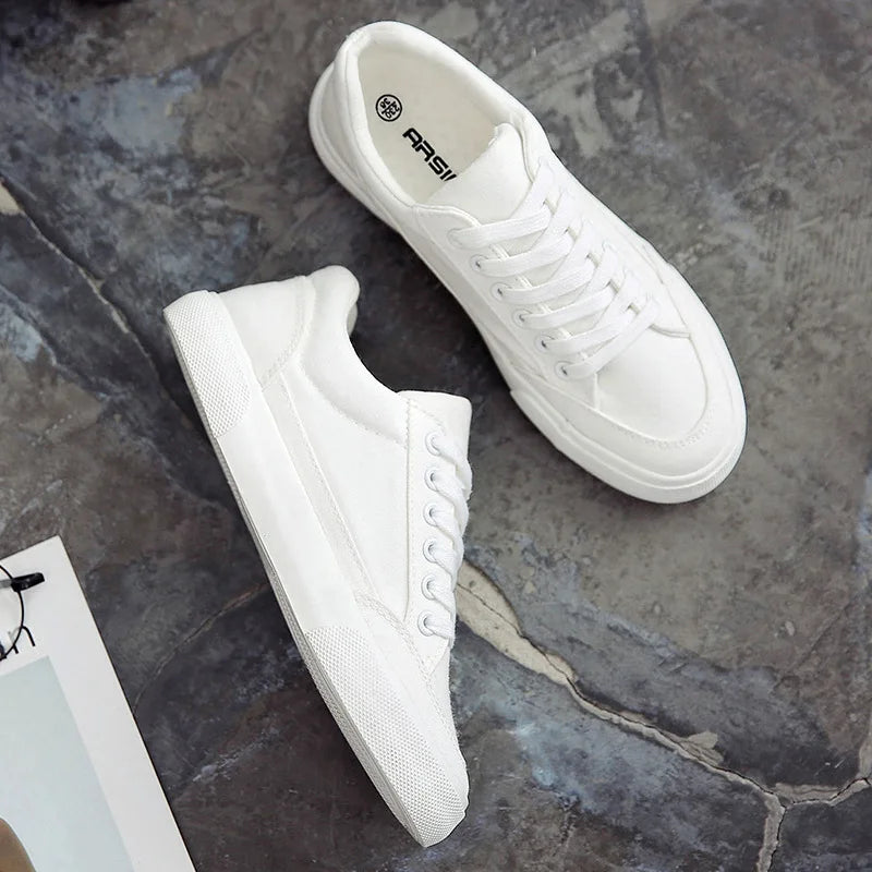 Men's Sneakers New Leather Casual Shoes Breathable Canvas ShoesClassic Small White Shoes for Men Lace Up Vulcanized Shoes