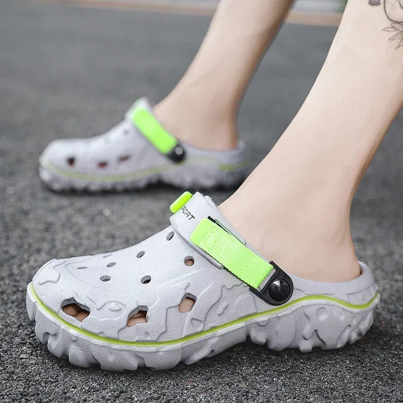 Big Size 47 Summer Men Slippers Fashion Outdoor Garden Clogs Men Hole Shoes Casual Shoes Water Shoes Comfort Home Soft Slippers