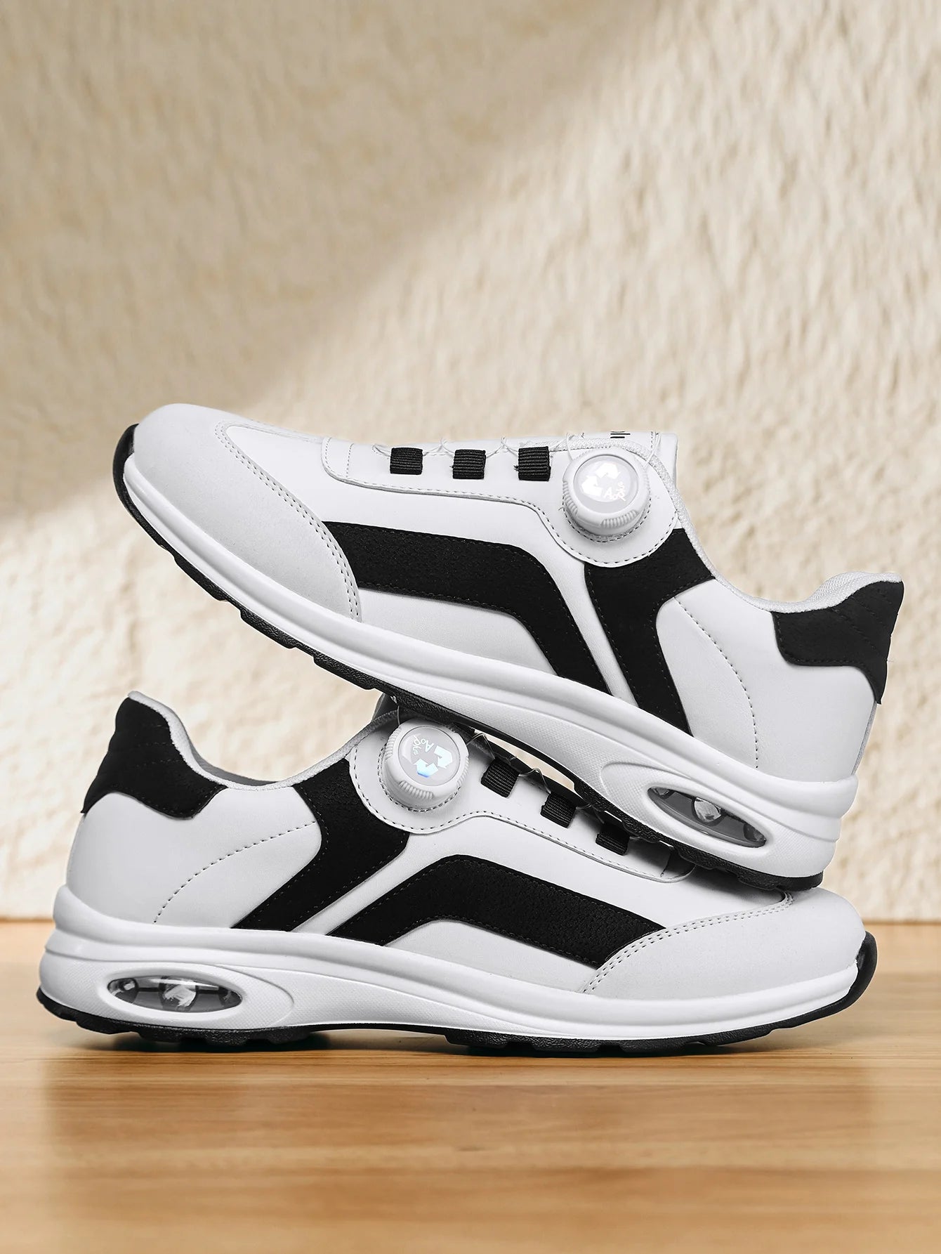 Fashionable Men's sport Casual shoes, lightweight Cycling shoes, Outdoor Walking shoes, Golf shoes, black and White Large size