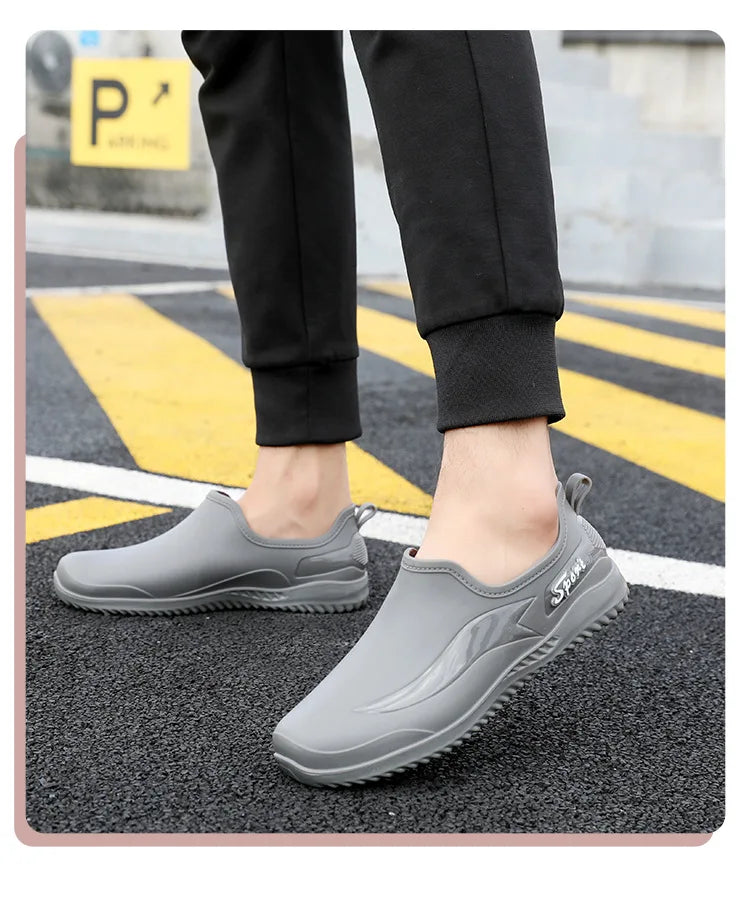 Menanti Slip and Waterproof Shoeskitchen Work Shoes,men's Labor Protection Shoes,rain Shoes,versatile for Wearing on The Outside