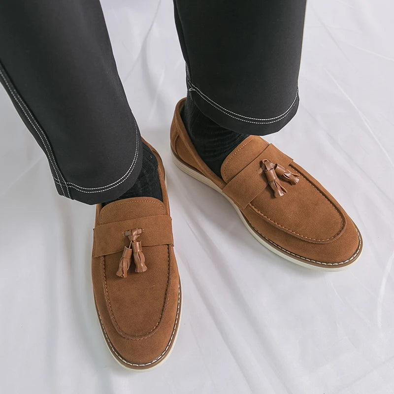 New Fashion Tassel Leather Men Shoes Slip On Loafers Classic Patchwork Suede Dress Shoes Man Daily Wedding Party Shoes for Man