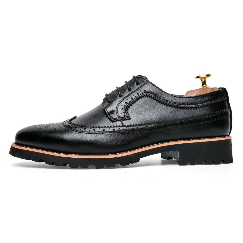 2024 Latest New Hot Sale Fashion All-match Men Leather Shoes Office Formal Shoes Mens Formal Wedding Dress Shoes for Gentleman