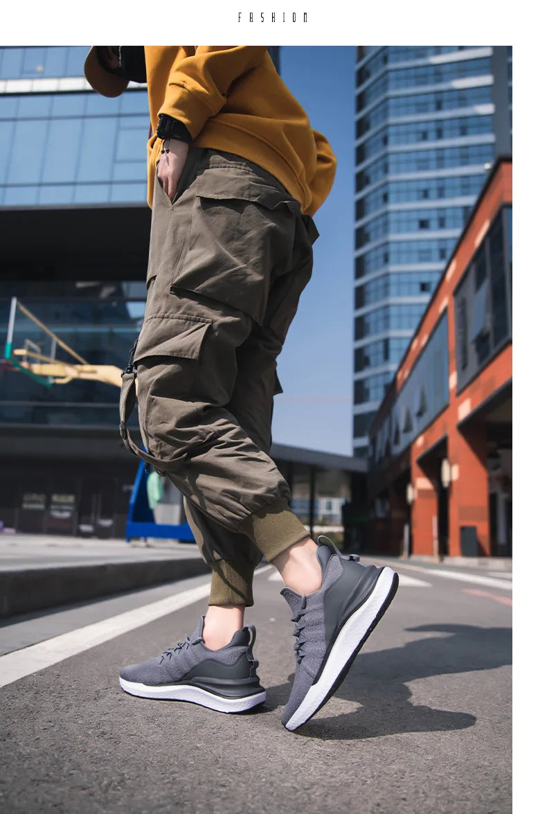 New Men's Fashion Lightweight Casual Shoes Flying Weave Breathable Running Shoes