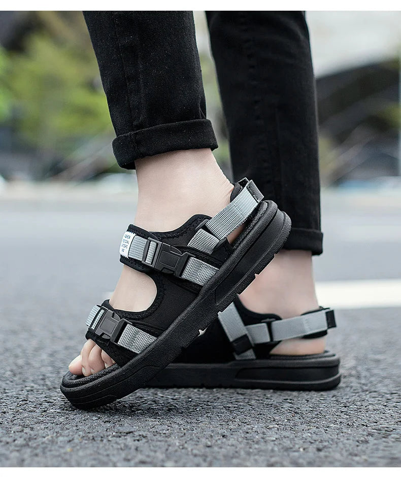 2024 Summer Men's Sandals Comfortable and Lightweight Hook Loop Men Roman Shoes Outdoor Non-Slip Beach Sandals Flip Flop Sandals