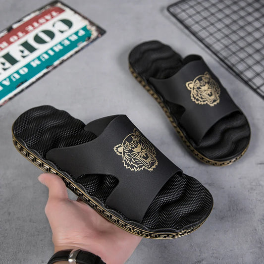 Summer Fashion EVA Men's Slippers Outdoor Lightweight Man Beach Shoes Soft Bottom Indoor Home Slippers Non-Slip Bathroom Slides