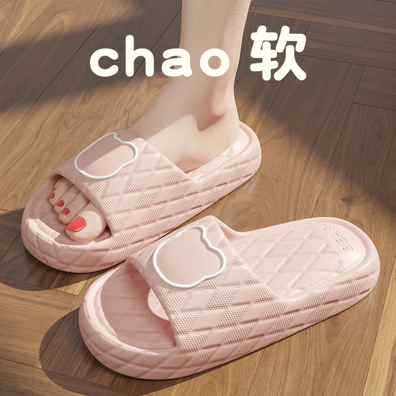 Thick Sole Summer Beach Slides Mens Bath Anti-Slip Slipper Large Size 49 Soft Sandals Fashion Women Flip-Flops Cartoon Bear Shoe