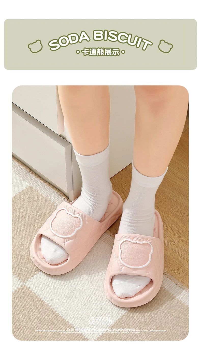 Thick Sole Summer Beach Slides Mens Bath Anti-Slip Slipper Large Size 49 Soft Sandals Fashion Women Flip-Flops Cartoon Bear Shoe