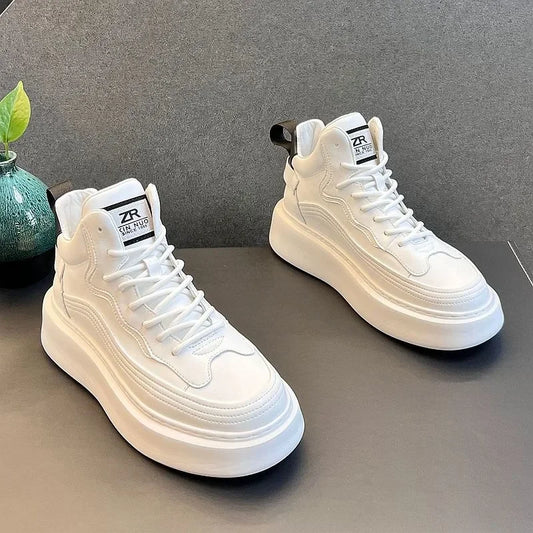 2025 Spring New Men Breathable White Soft Leather Shoes Korean Edition Campus Bread Shoes Fashion Casual Sports Running Sneakers
