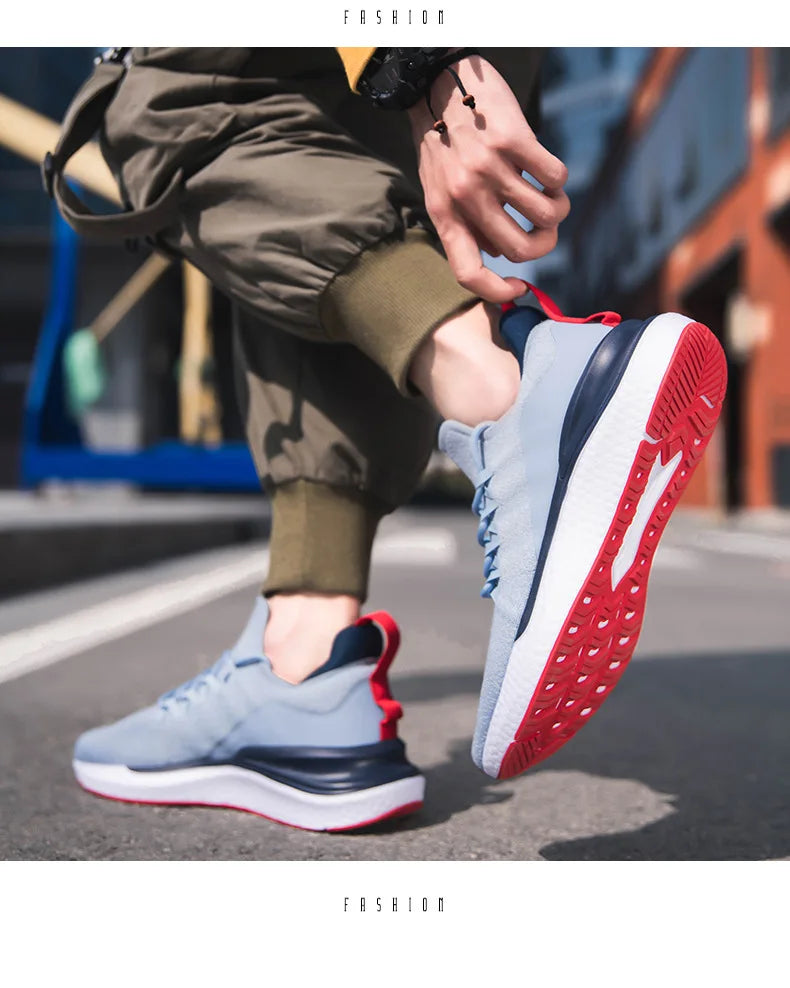 New Men's Fashion Lightweight Casual Shoes Flying Weave Breathable Running Shoes