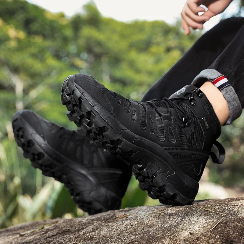 Winter Anti-slip Mens Boots Outdoor Leather Hiking Boots Breathable Men Desert Boots Comfortable Ankle Boots Men Work Shoes